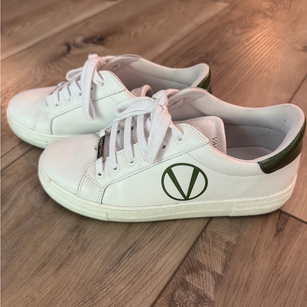 Valentino Sneakers